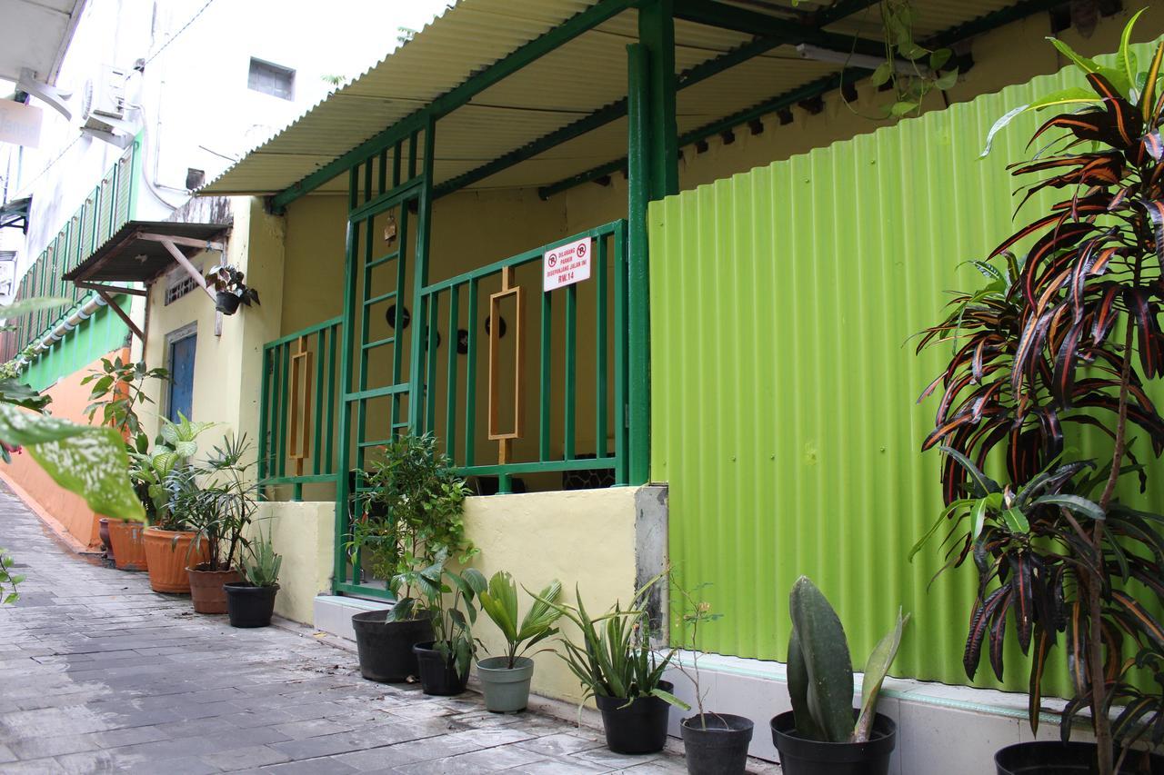 D'Santoso Homestay Yogyakarta Extérieur photo