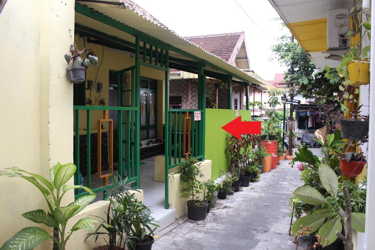 D'Santoso Homestay Yogyakarta Extérieur photo